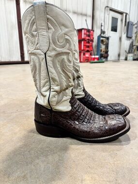 Men's Two-Tone Western Cowboy Boots - Brown Croc Foot & Cream Shaft